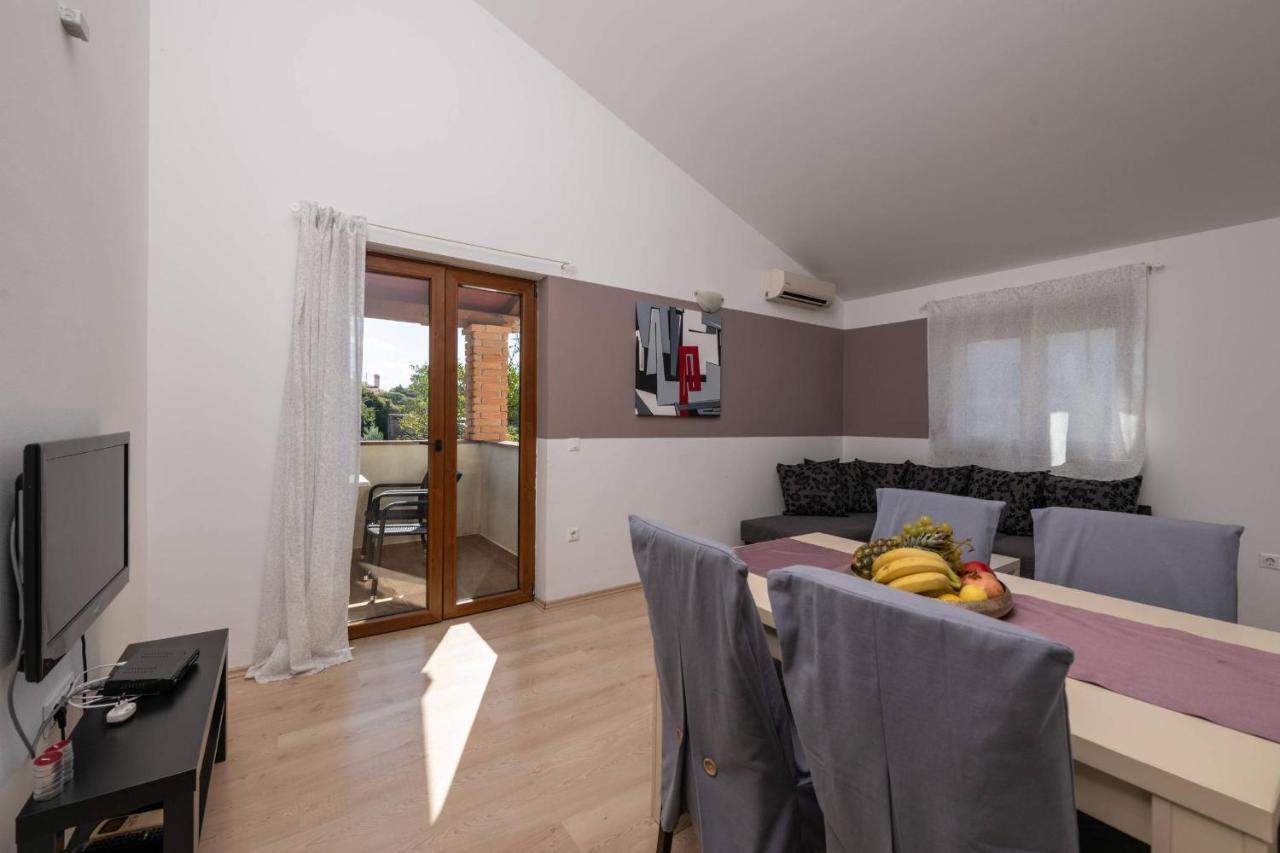 Apartmani Jana Poreč Eksteriør bilde