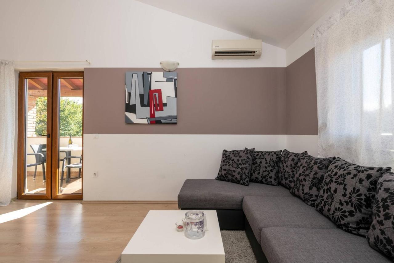 Apartmani Jana Poreč Eksteriør bilde
