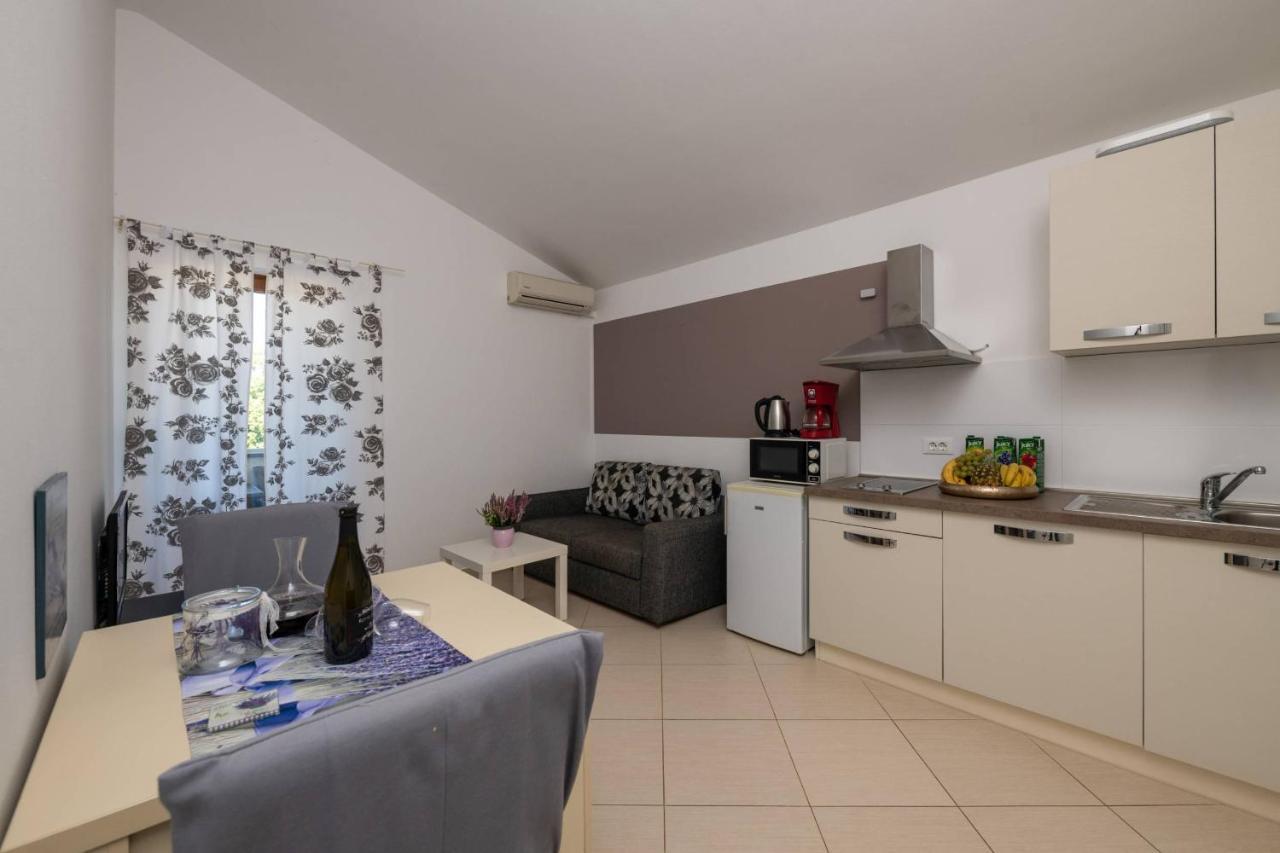 Apartmani Jana Poreč Eksteriør bilde